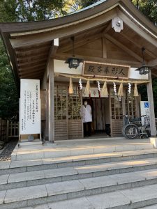 人形奉斎殿